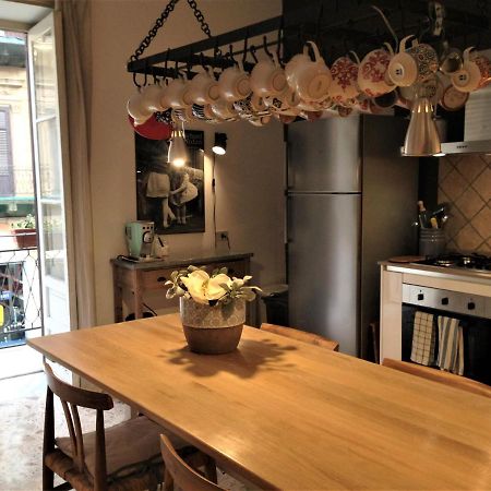 Villa A Casa di Amelie Palermo Esterno foto
