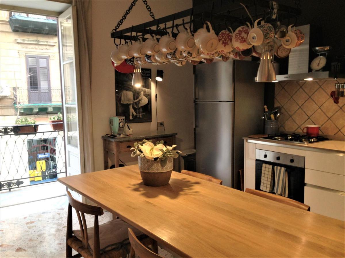 Villa A Casa di Amelie Palermo Esterno foto